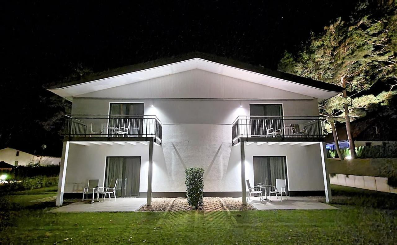 Art & Galerie Hotel Lenz Plauer See Fuenfseen Εξωτερικό φωτογραφία