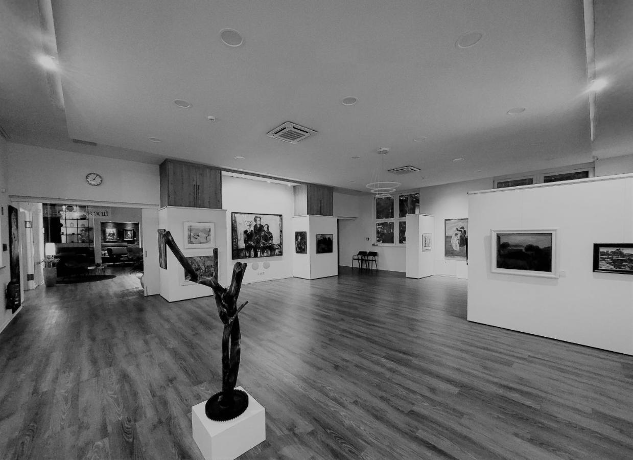 Art & Galerie Hotel Lenz Plauer See Fuenfseen Εξωτερικό φωτογραφία